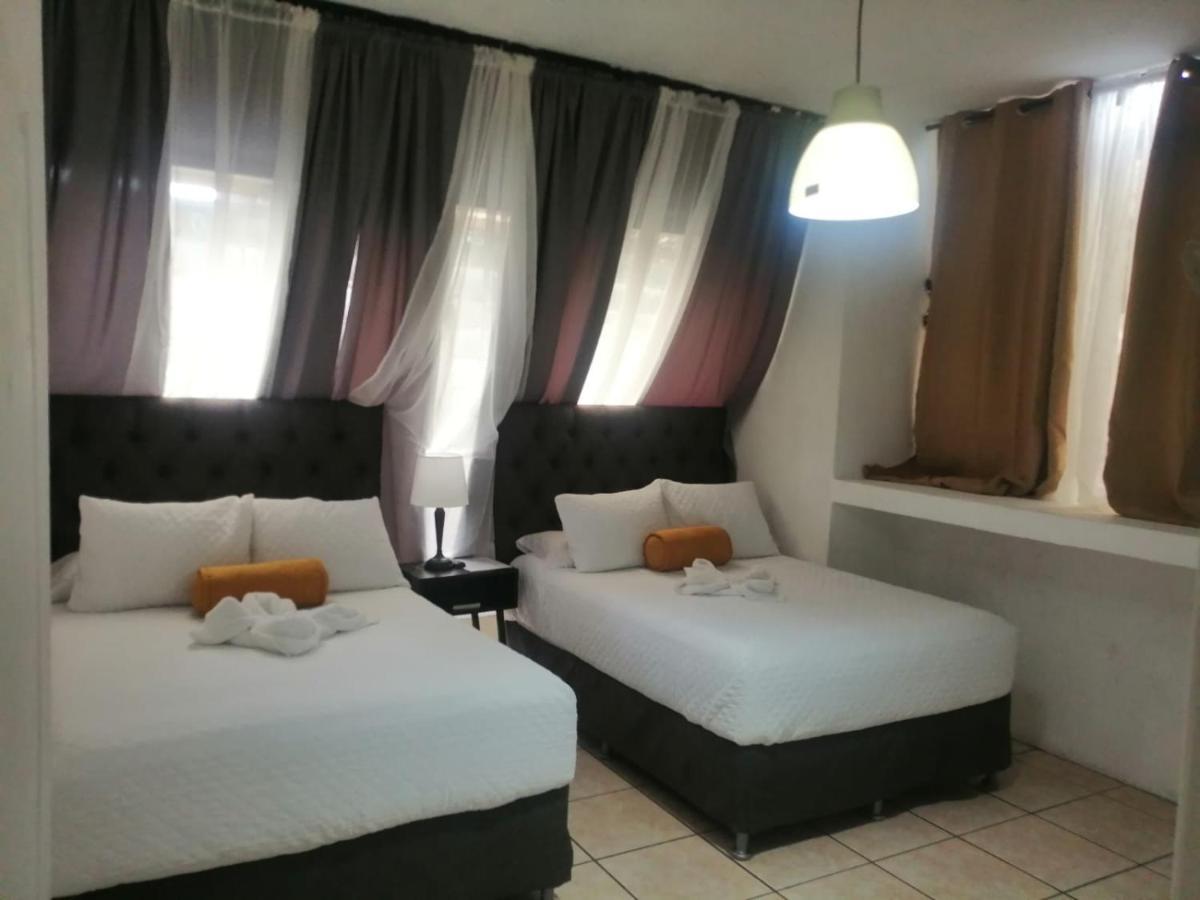 Global Airport Inn Free Shuttle Guatemala City Exterior foto