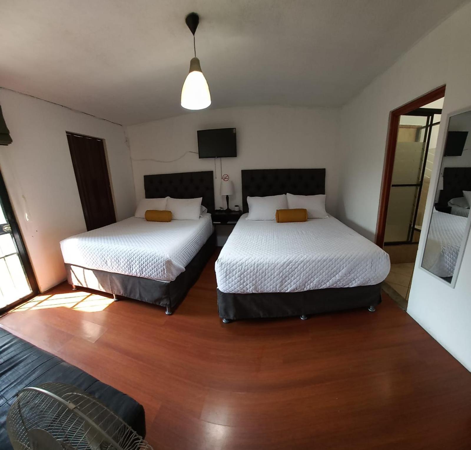 Global Airport Inn Free Shuttle Guatemala City Quarto foto